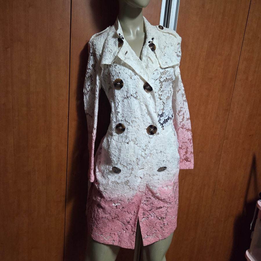 여성버버리프로소움레이스자켓175/84A 38사이즈스몰사이즈입니다새상품