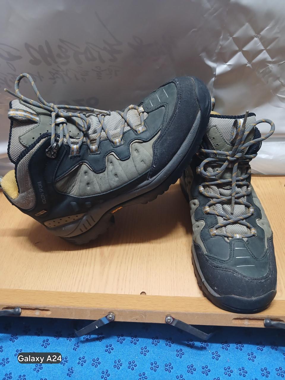 275mm 코오롱스포츠 고어텍스 비브람 등산화 (4275)