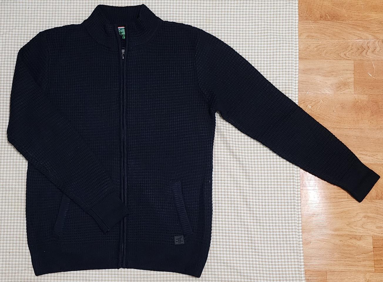 헨리코튼골프 남성니트집업자켓 사이즈 100