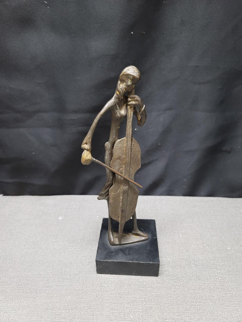 통 청동 첼로연주자 동브론즈