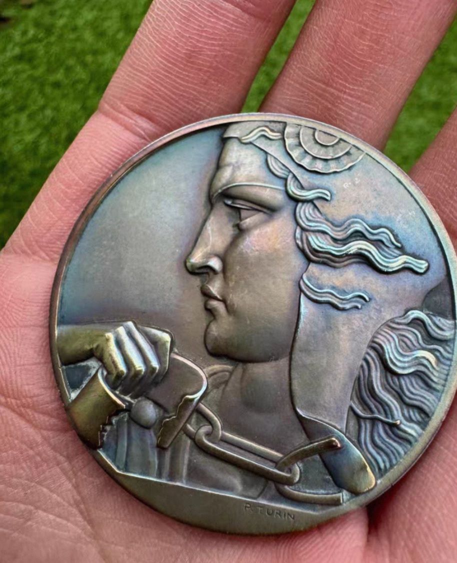 옛날 마리안나 은메달