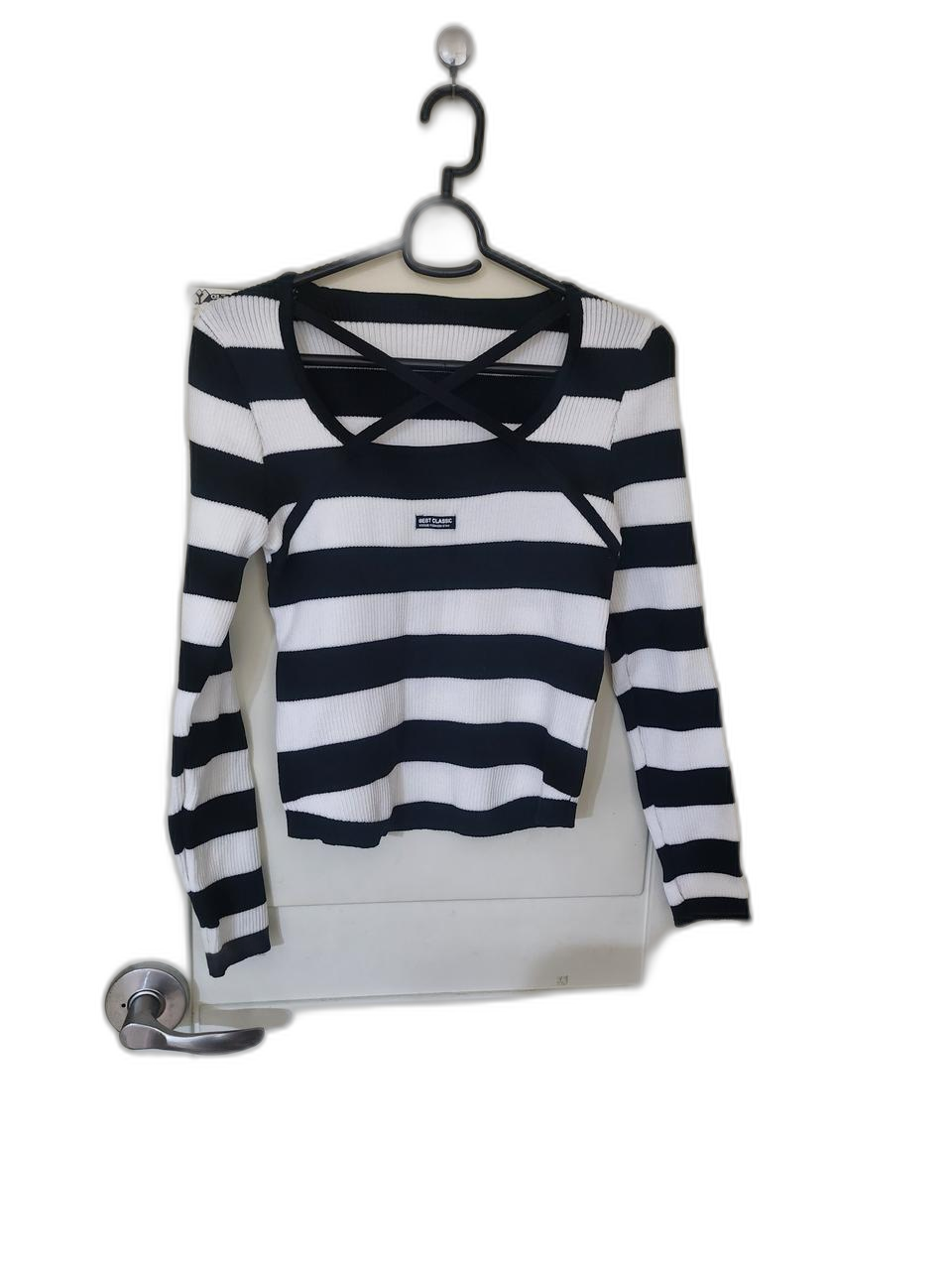 줄무늬 긴팔 티셔츠