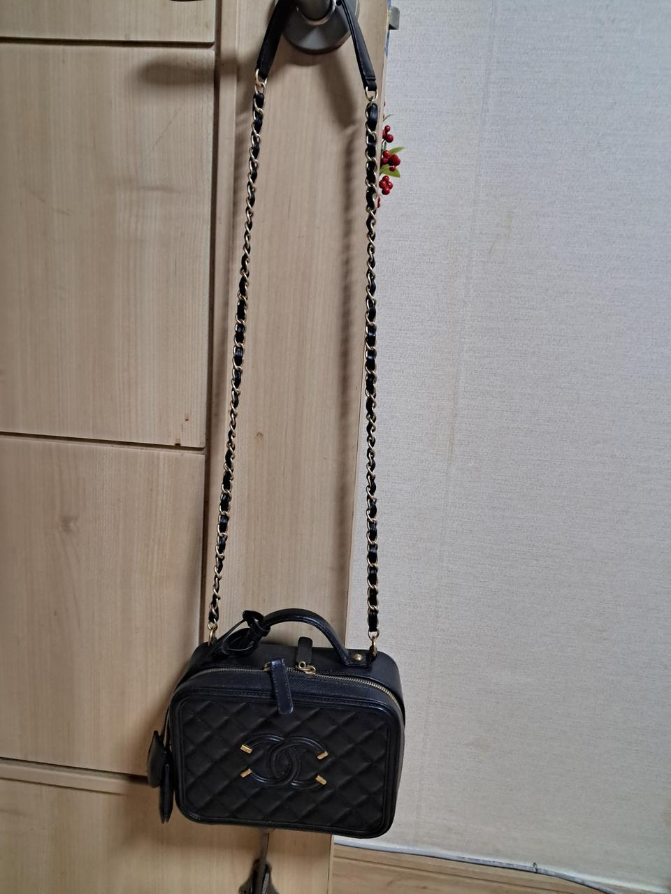 샤넬. 크로스가방