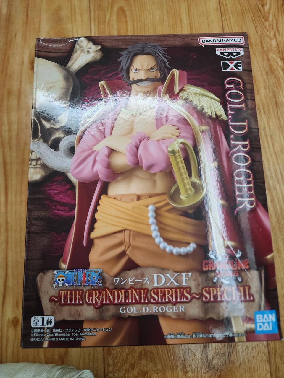 반프레스토 원피스 DXF 골드 로저 피규어