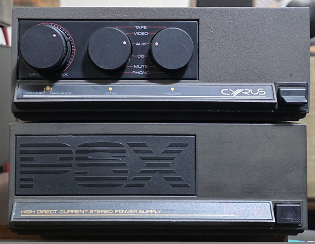 사이러스 TWO 인티앰프와 PSX 파워서플라이