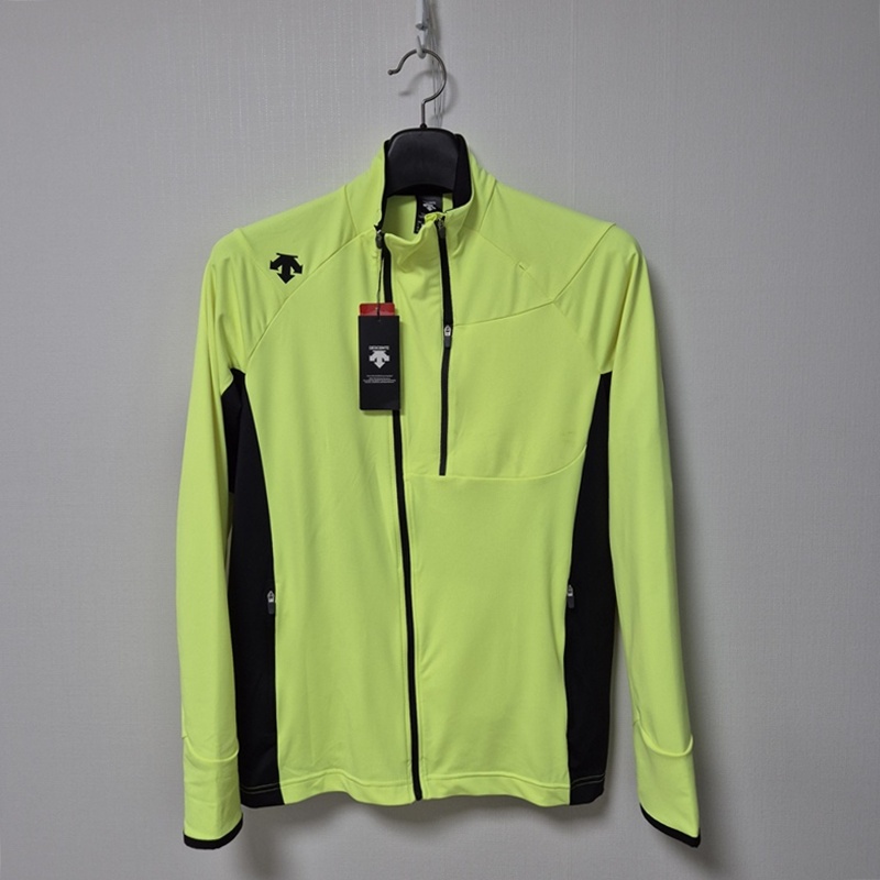 2196 데상트 남성100 춘추 트레이닝자켓 새옷 브랜드빌