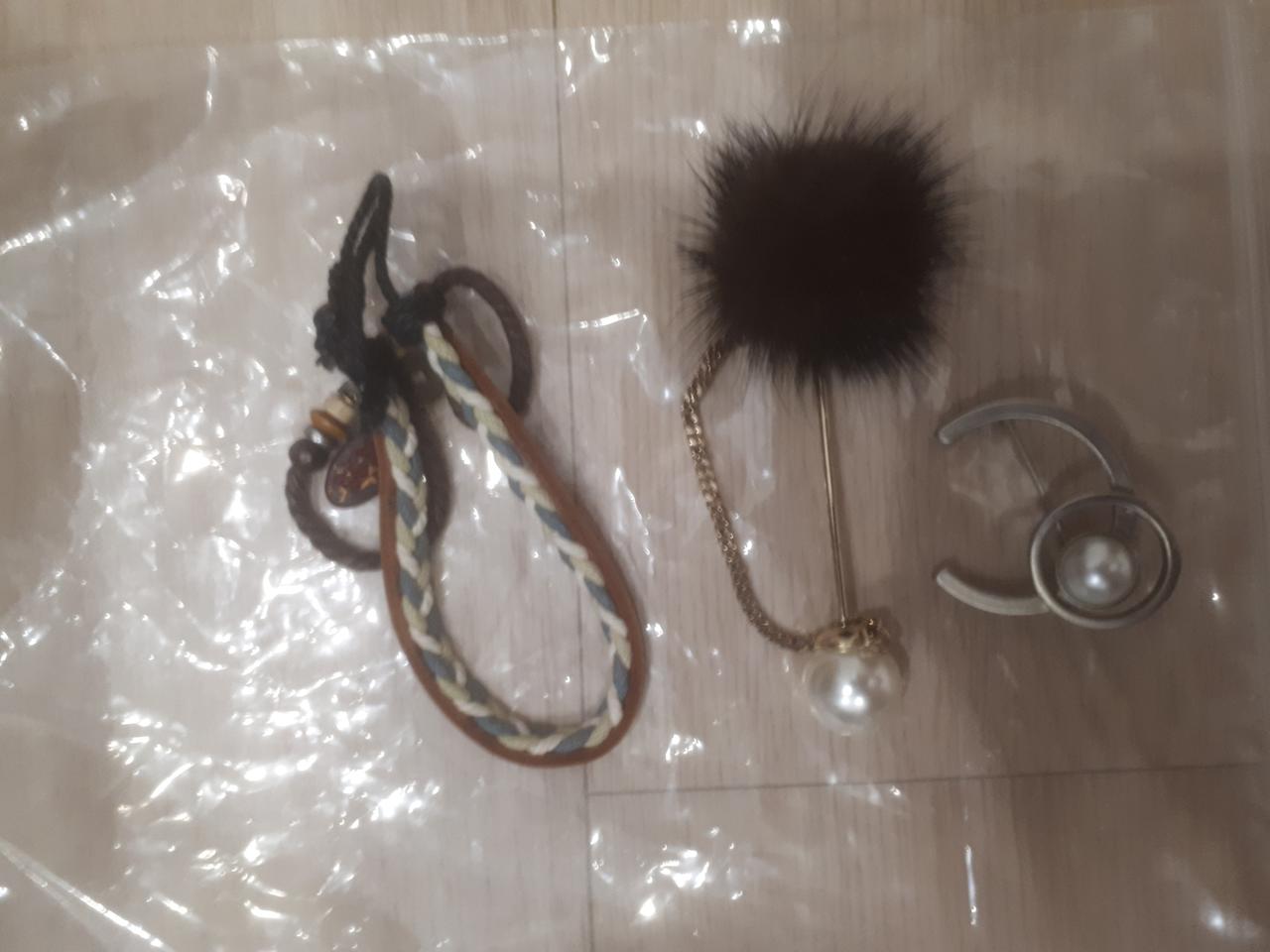 팔찌 브로치 등~