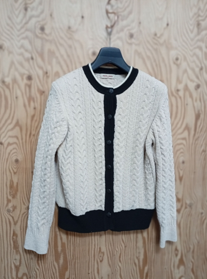 마리끌레르 컬러 블록 케이블 니트 가디건