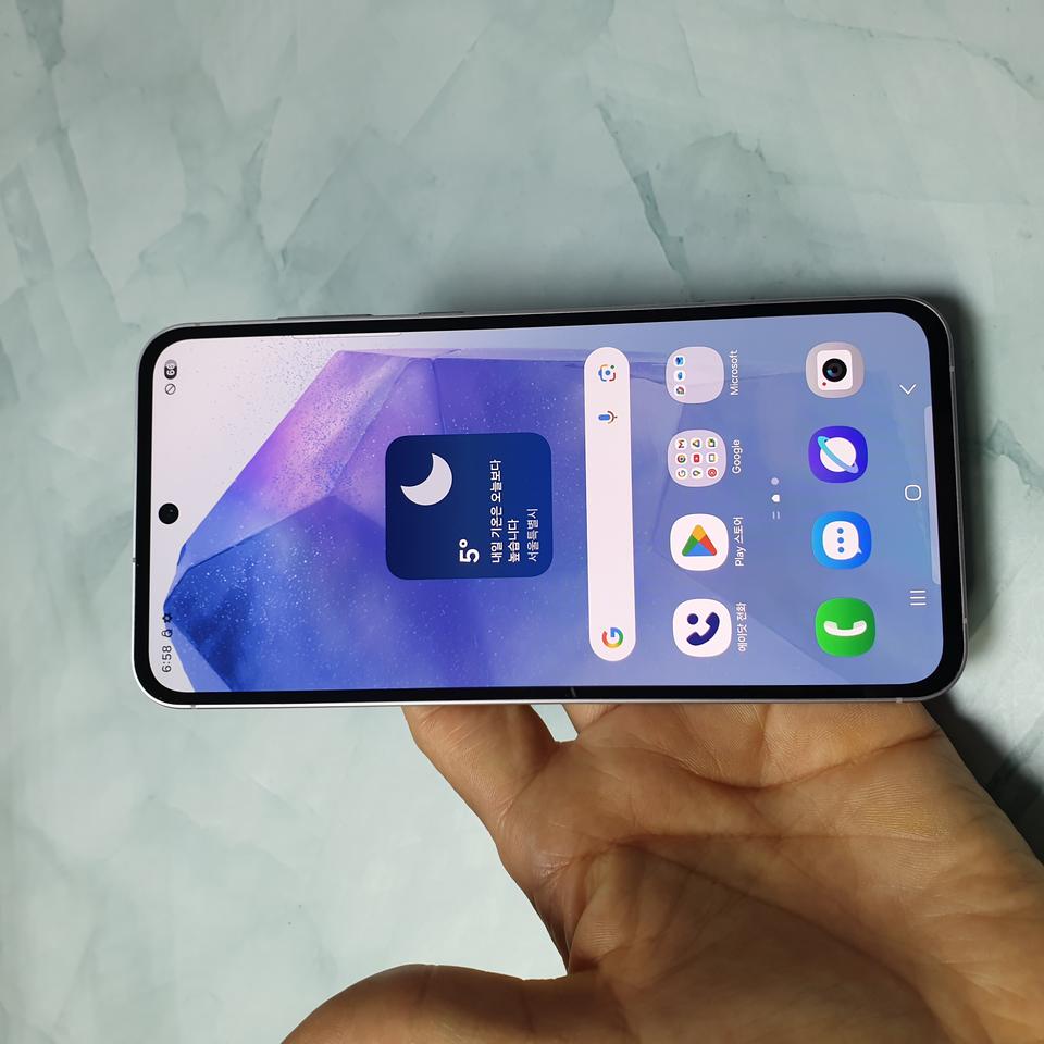 SK 갤럭시 퀀텀5 어썸라일락 128G S급 판매합니다