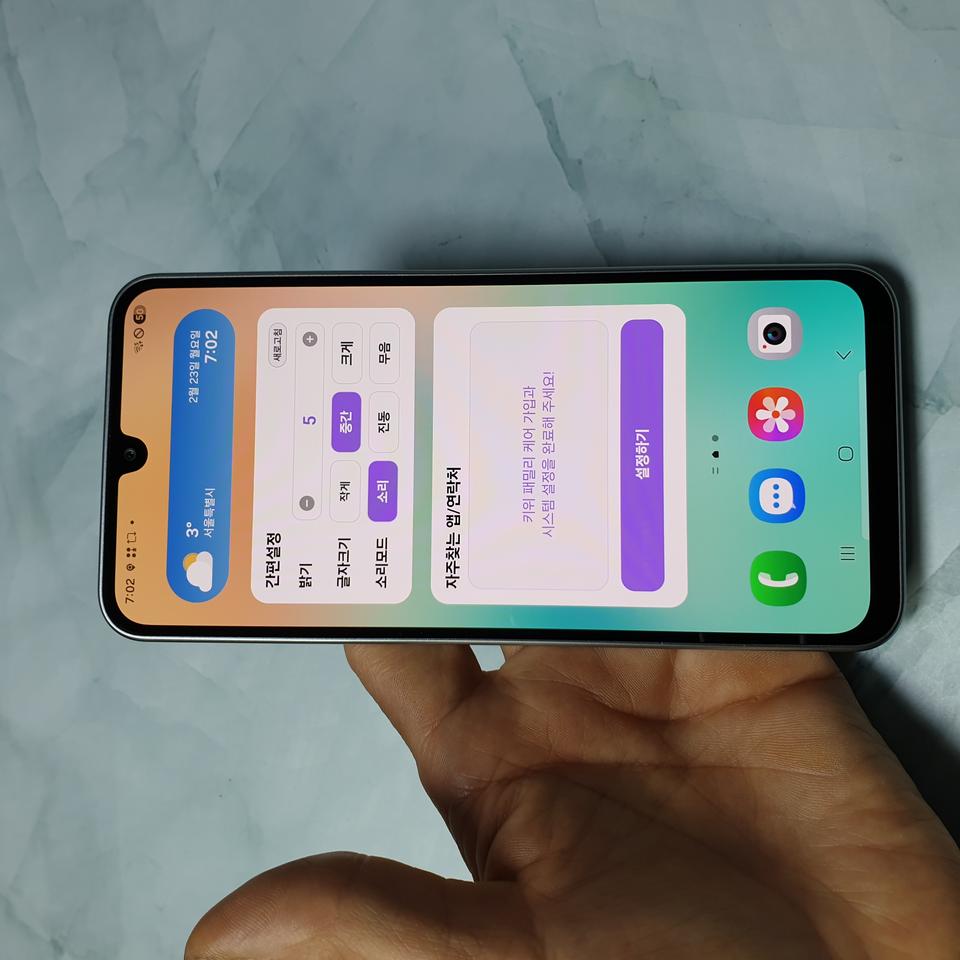 KT 갤럭시 점프4 라이트그린 128G S급 판매합니다