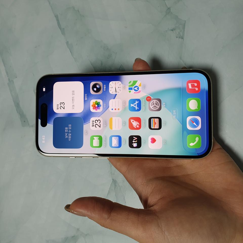 아이폰15 옐로우 128G S급 판매합니다