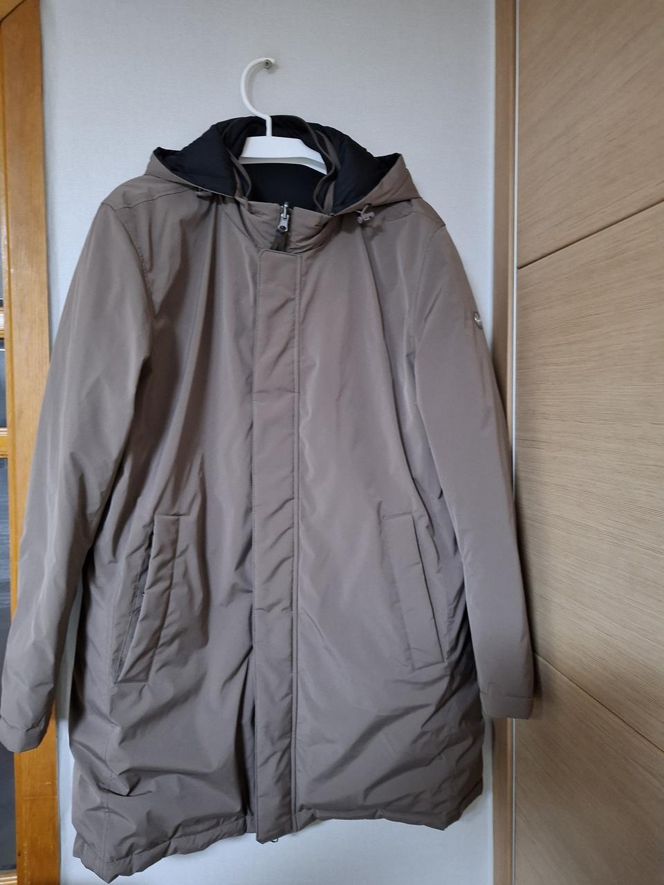 미착용 아다바트 양면 덕다운패딩 110