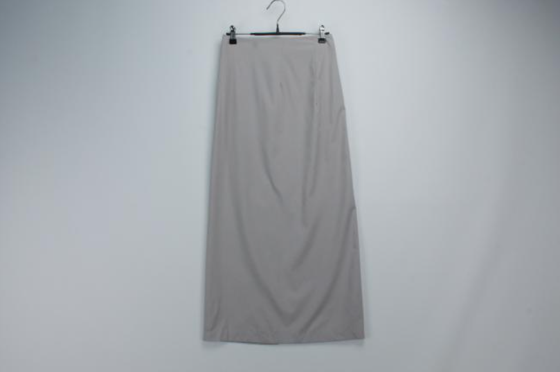 바니쉬먼트 스커트