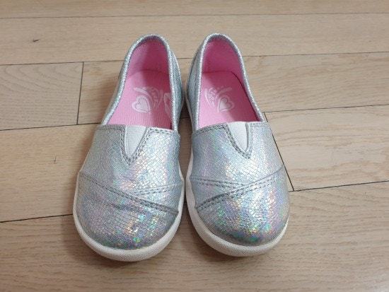 새상품) 은색슬립온 7사이즈