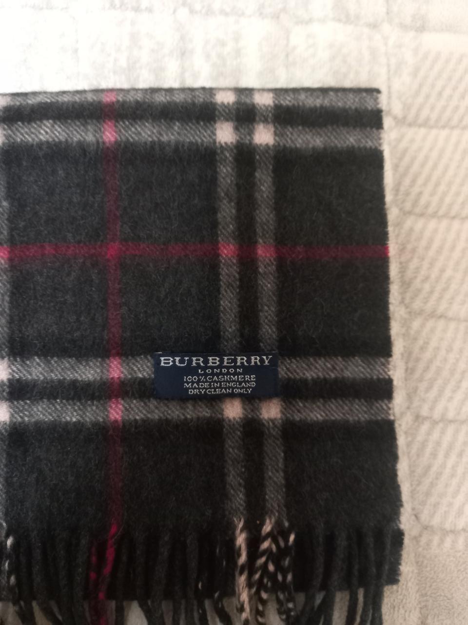 버버리 캐시미어 머플러 공용
