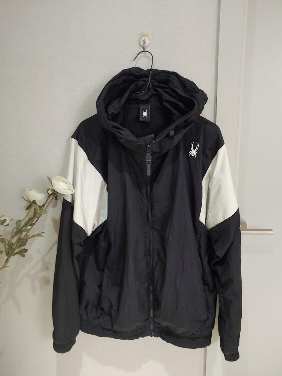 SPYDER 스파이더 바람막이 블랙/화이트 L 105