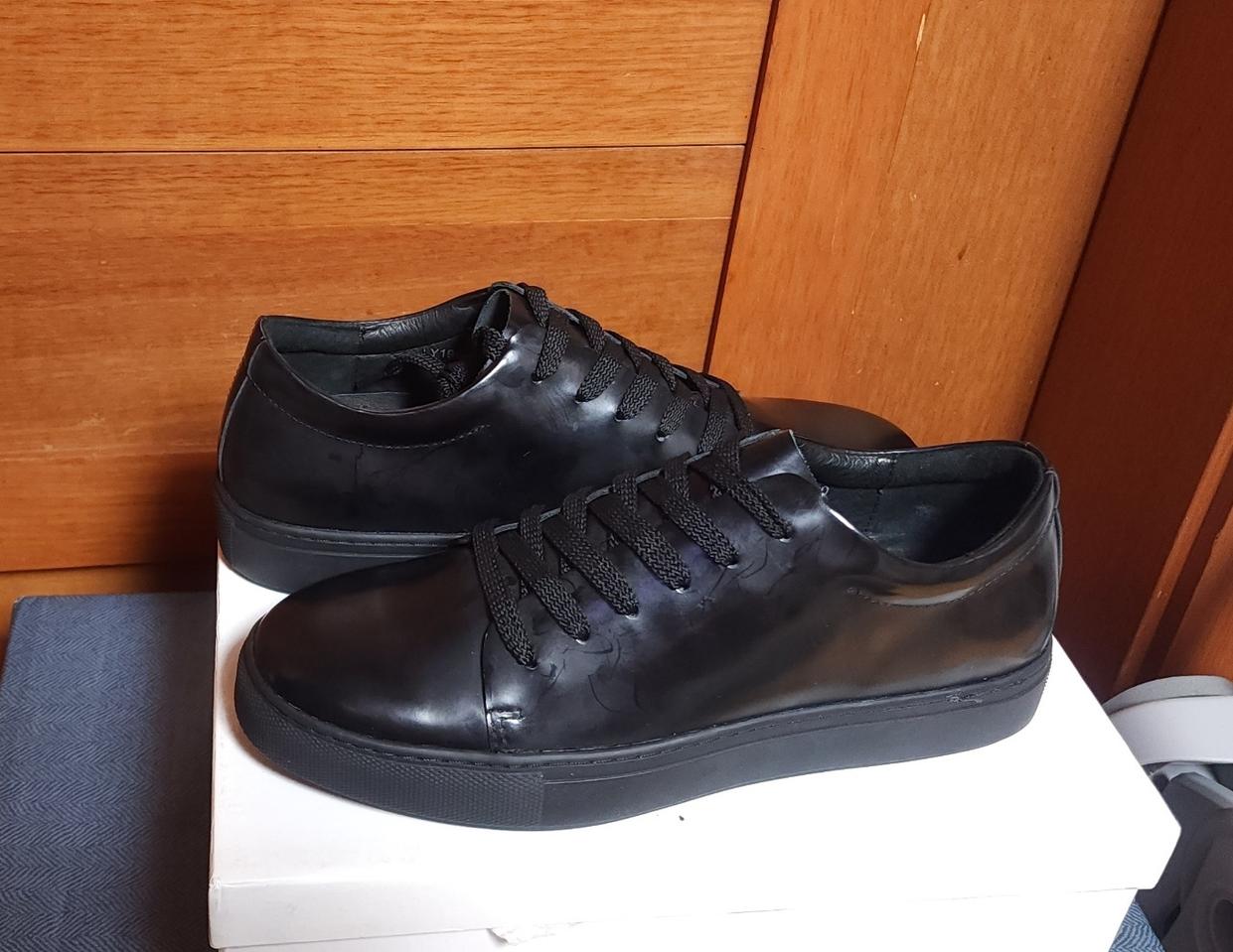 라쏨 천연가죽 260 국산 스니커즈 운동화 새상품