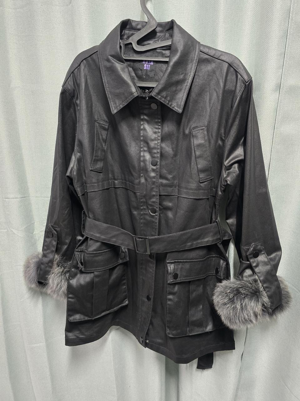 안나수이 블랙  벨트자켓