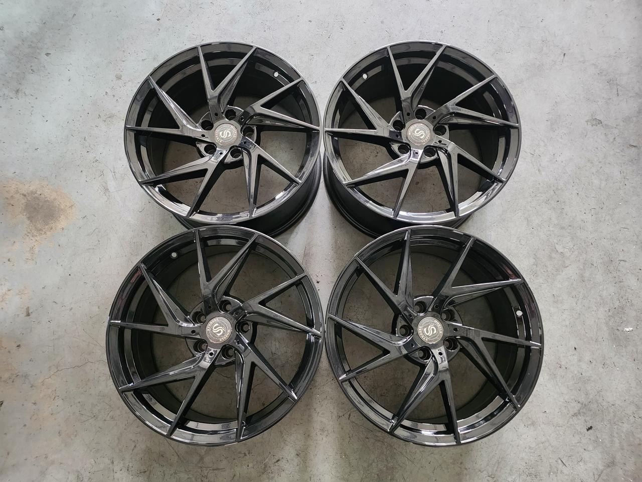 스트라쎄 18인치 중고휠 블랙휠 판매 / K7 K8 그랜져 쏘나타 K5