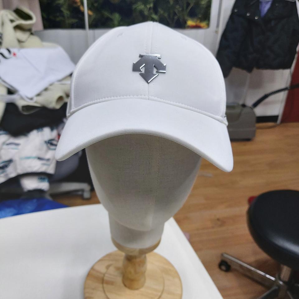 데상트 골프캡 6b21