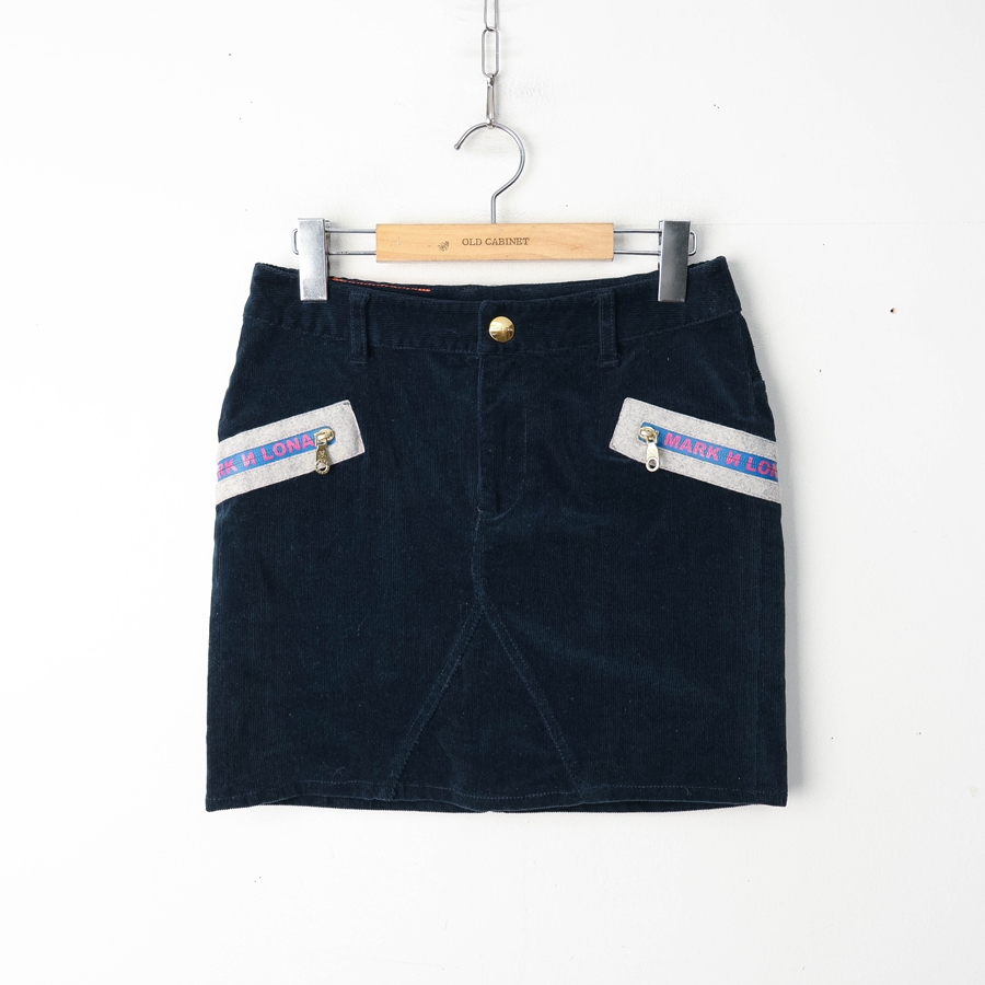 26/마크앤로나 코듀로이 스커트