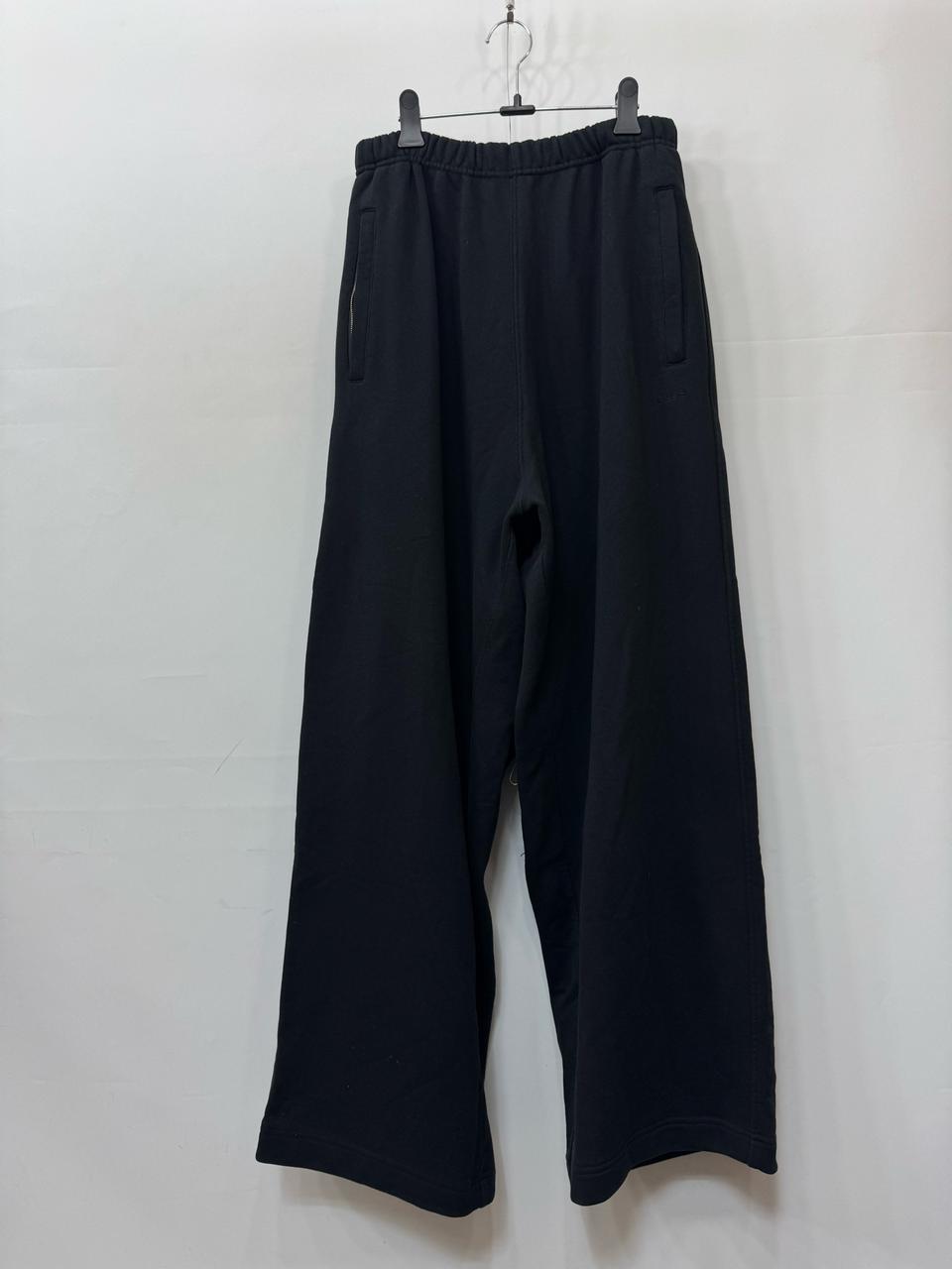 (M) 덤브스트럭 스웻팬츠