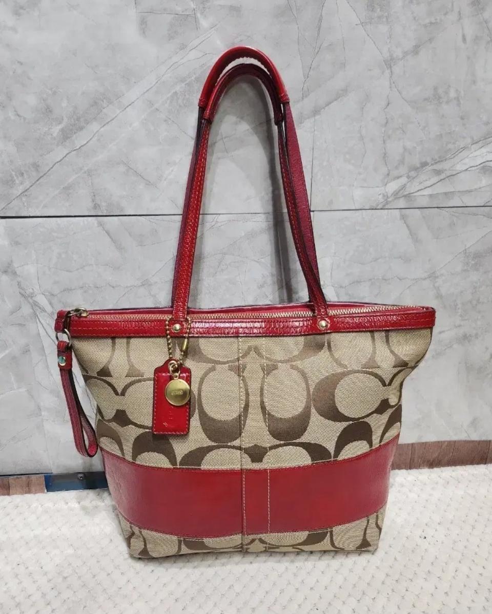 코치 시그니처 토트백 -정품