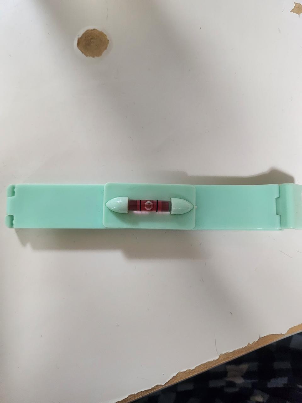 앞머리 자르는 수평계