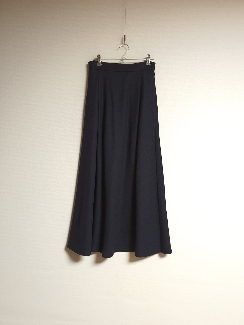 바레나 BARENA 울 플레어 스커트 44 사이즈 정품 