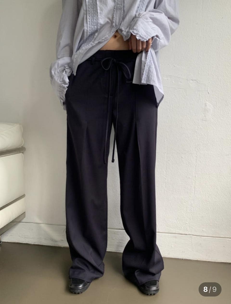 타라바이모션 딥네이비 슬랙스