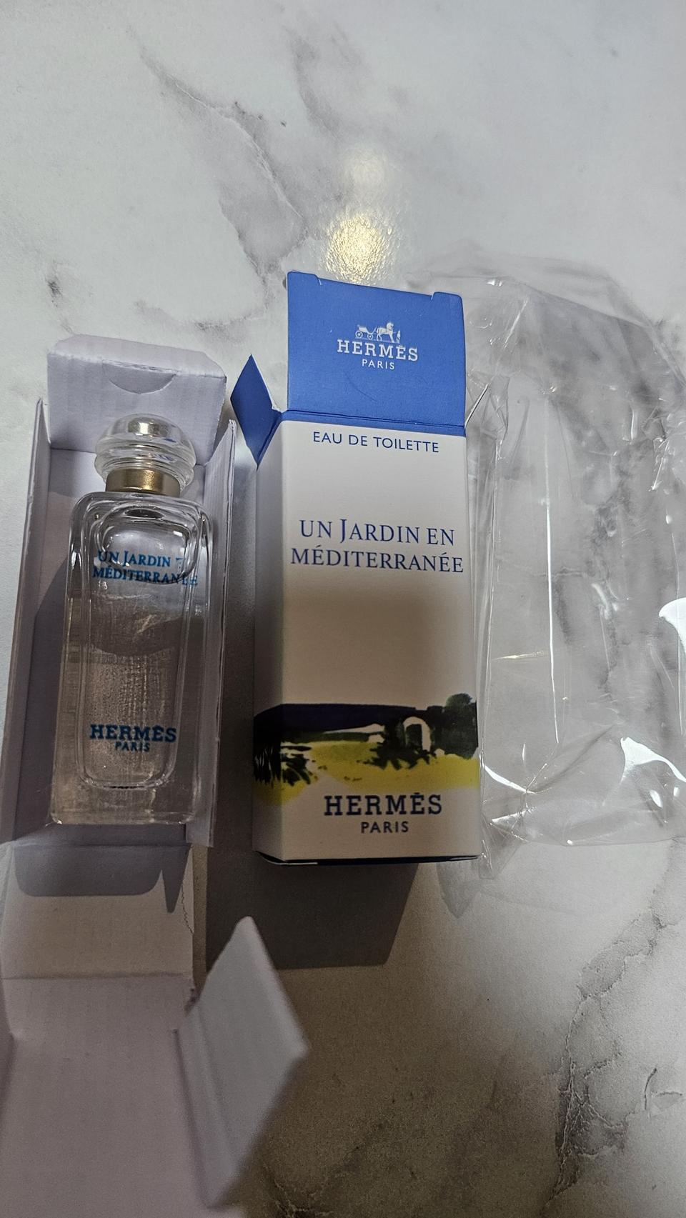 에르메스 운 자르뎅 메디테라네 향수 7.5ml 미개봉 새상품