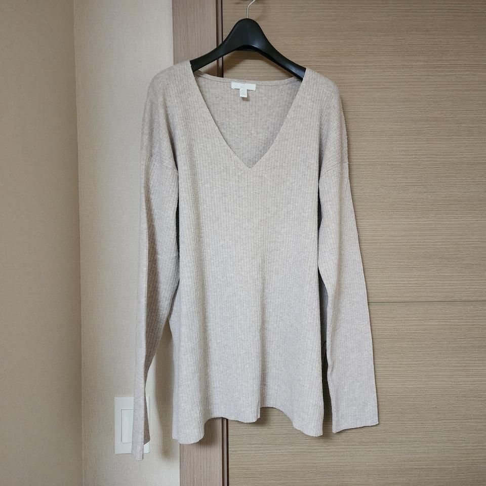 H&M 브이넥골지니트 L 사이즈