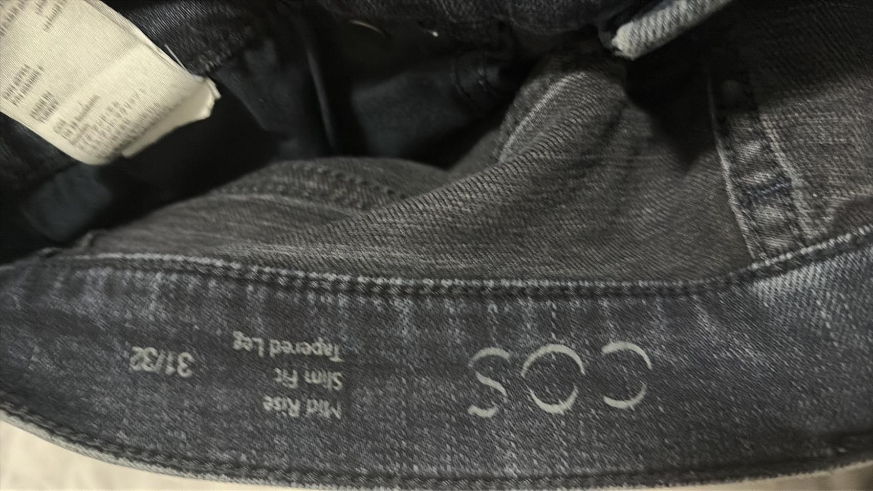 코스 테이퍼드 데님 32