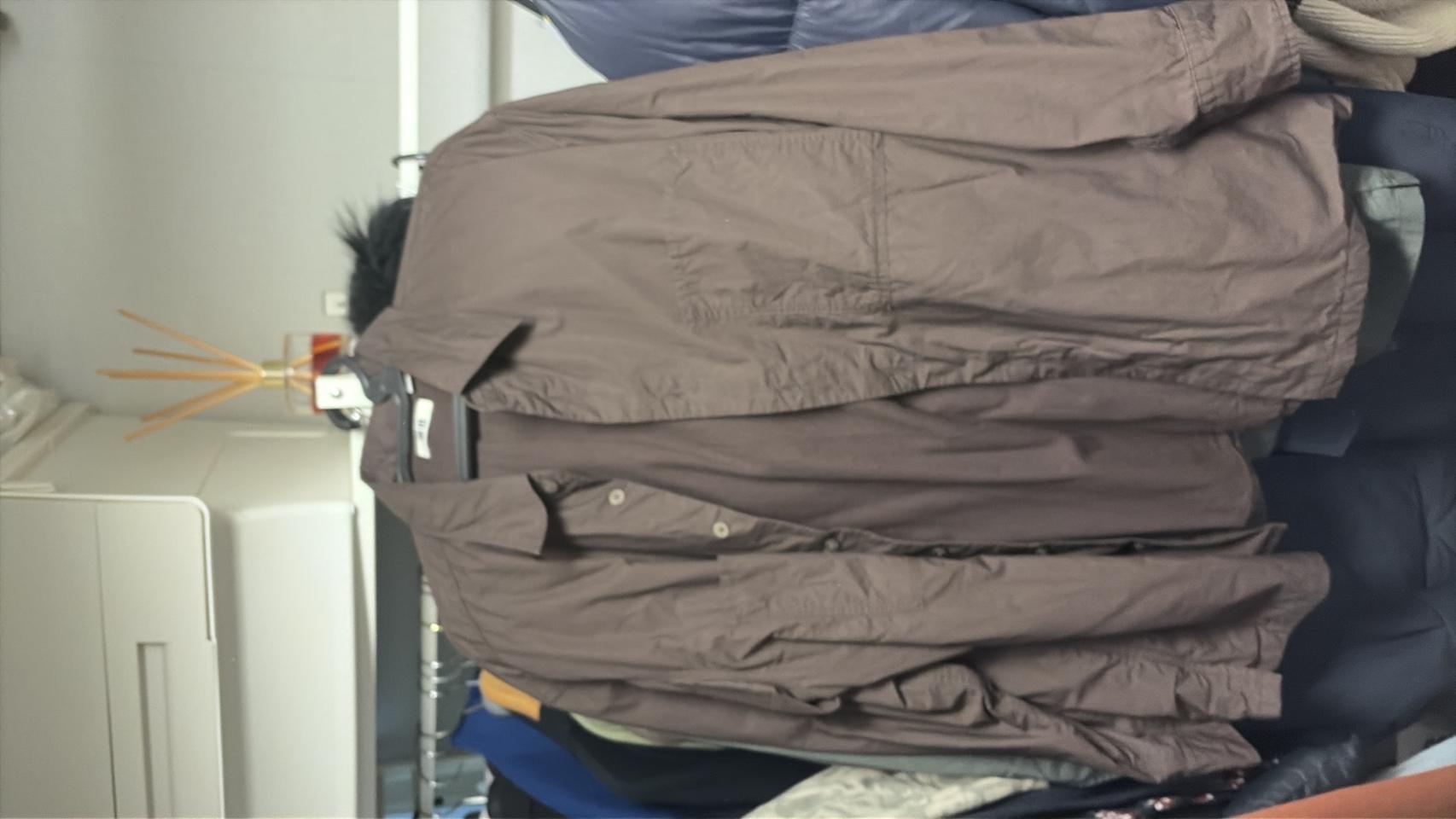 유니클로 유틸리티셔츠