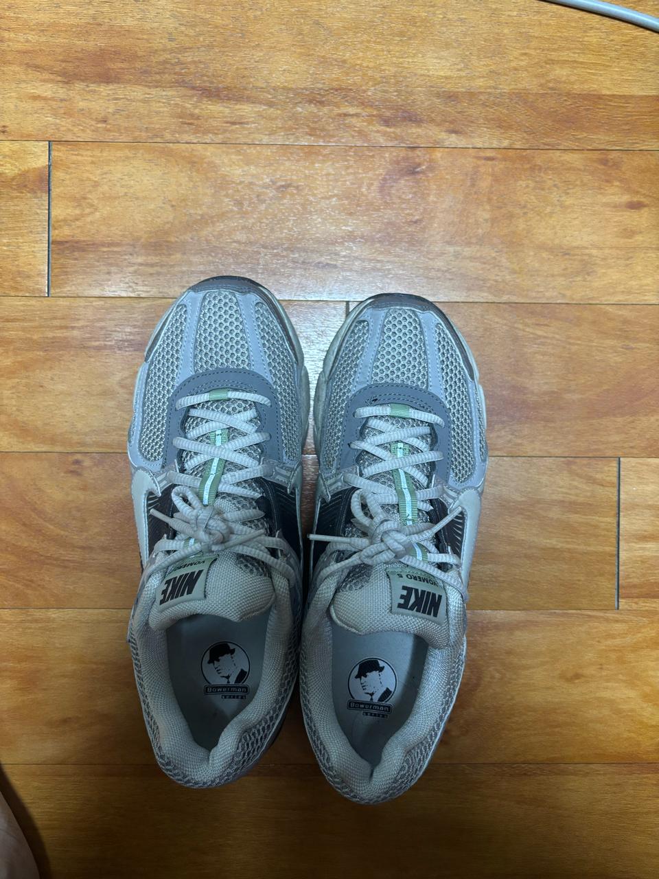 나이키 줌보메로5 코블스톤 270사이즈 새상품급 판매