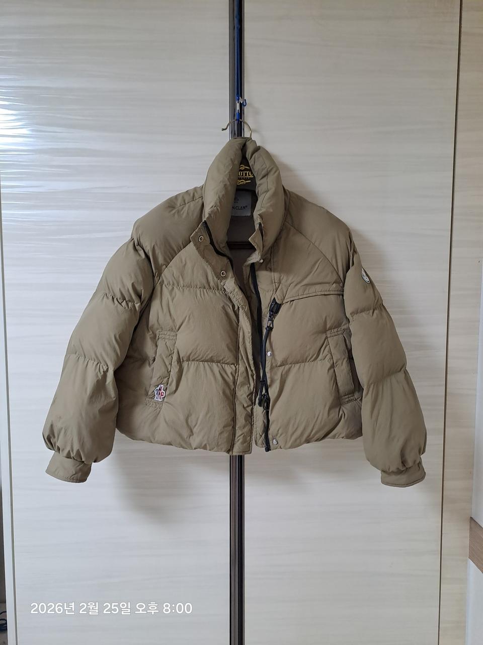 몽클레어 숏패딩