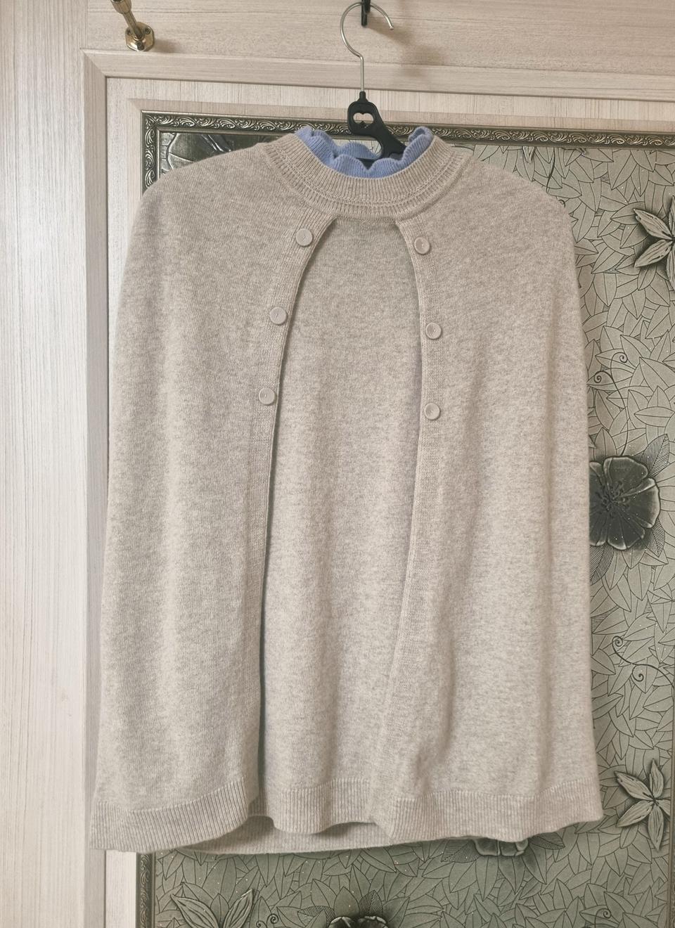 오즈세컨드 조끼니트 케이프