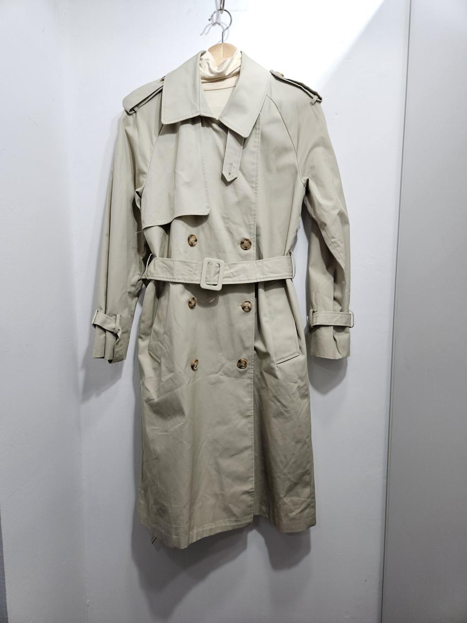 베이지 롱 트렌치 코트