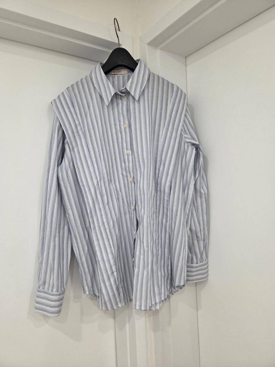 새상품 스트라이프 셔츠