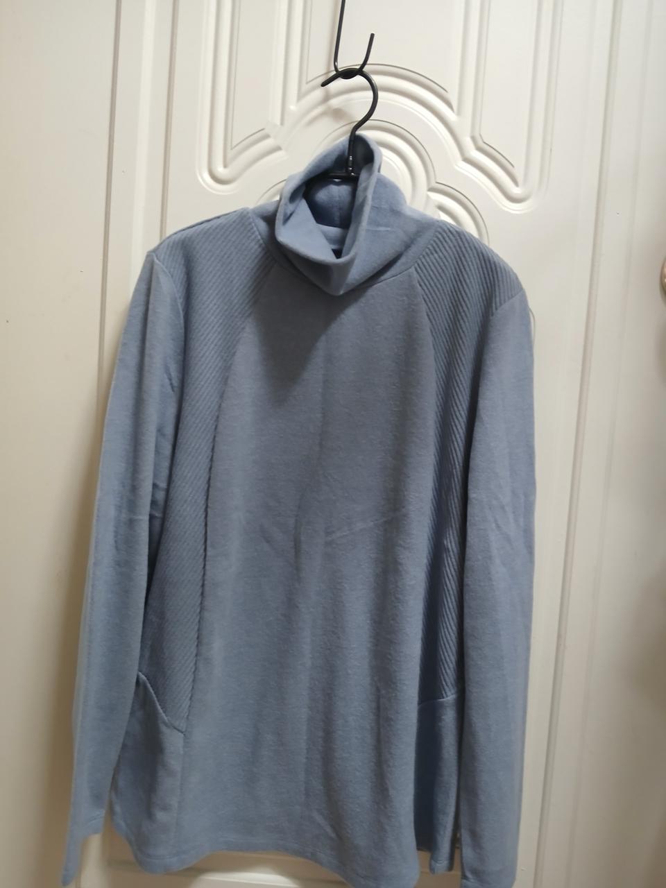 데일리스트 터들넥 티셔츠