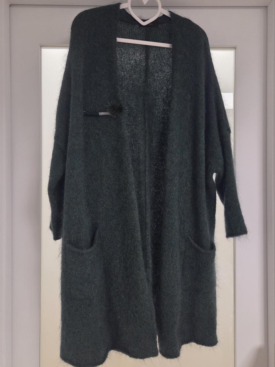 초록색 모헤어 가디건