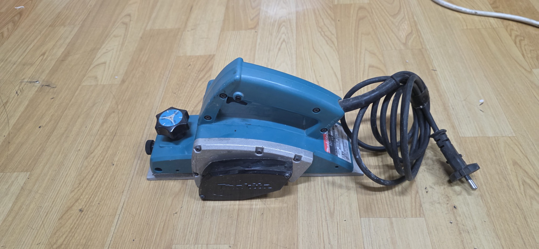 마끼다 전기대페