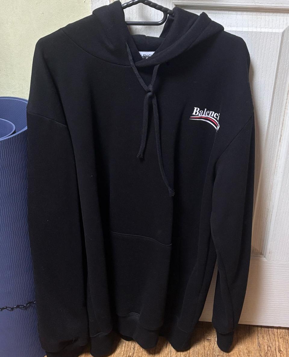 발렌시아가 후드티셔츠 오버핏 라지사이즈 박시핏 검정색후드집업