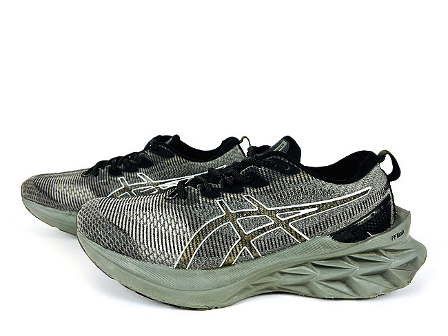 (250) 아식스 노바블라스트 2