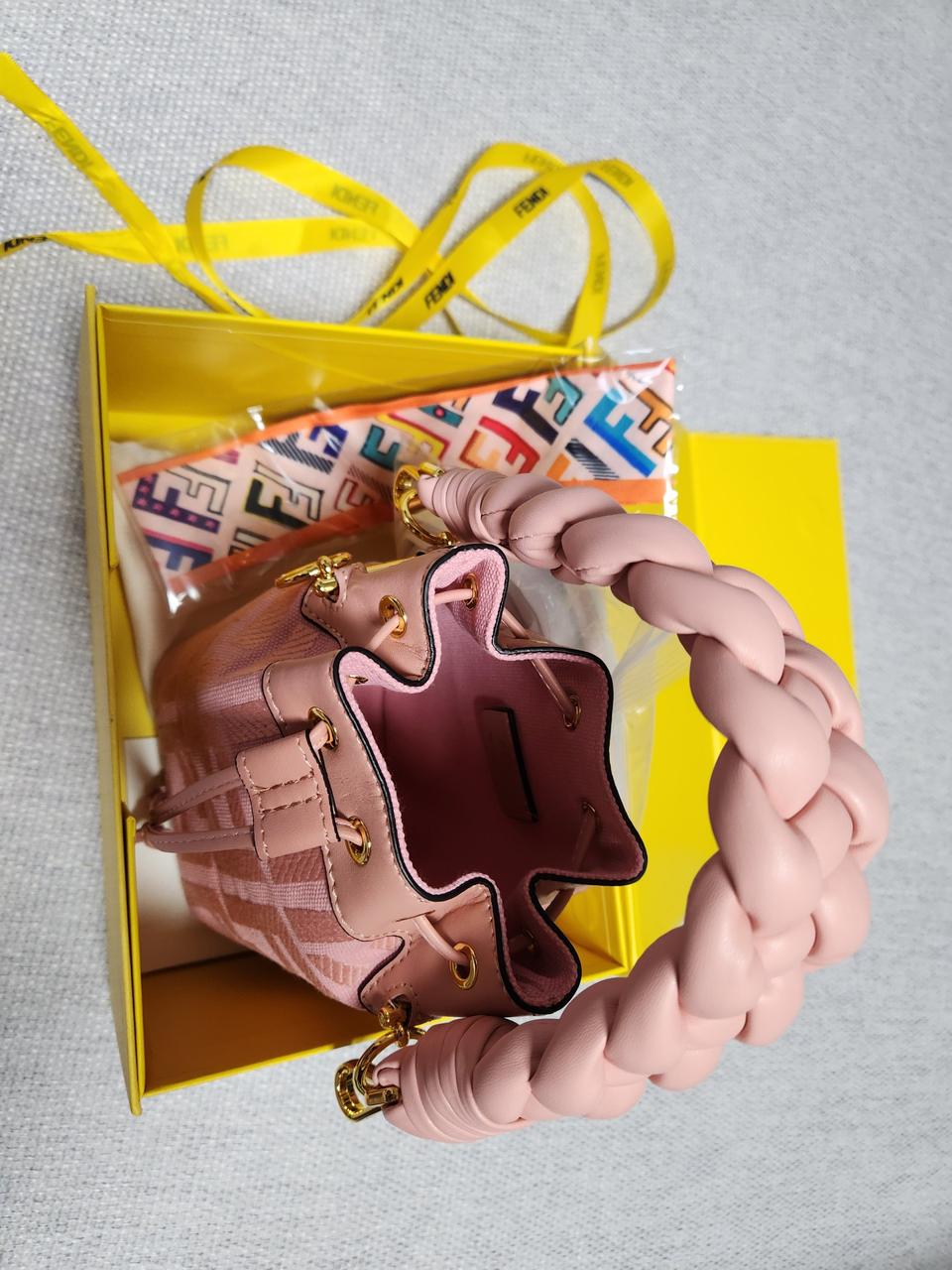 펜디 여성 FF 몬트레조 미니 버킷백 핑크풀박스새상품