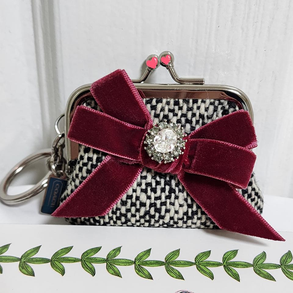 ##한정판)코치 미니 키스락 동전지갑