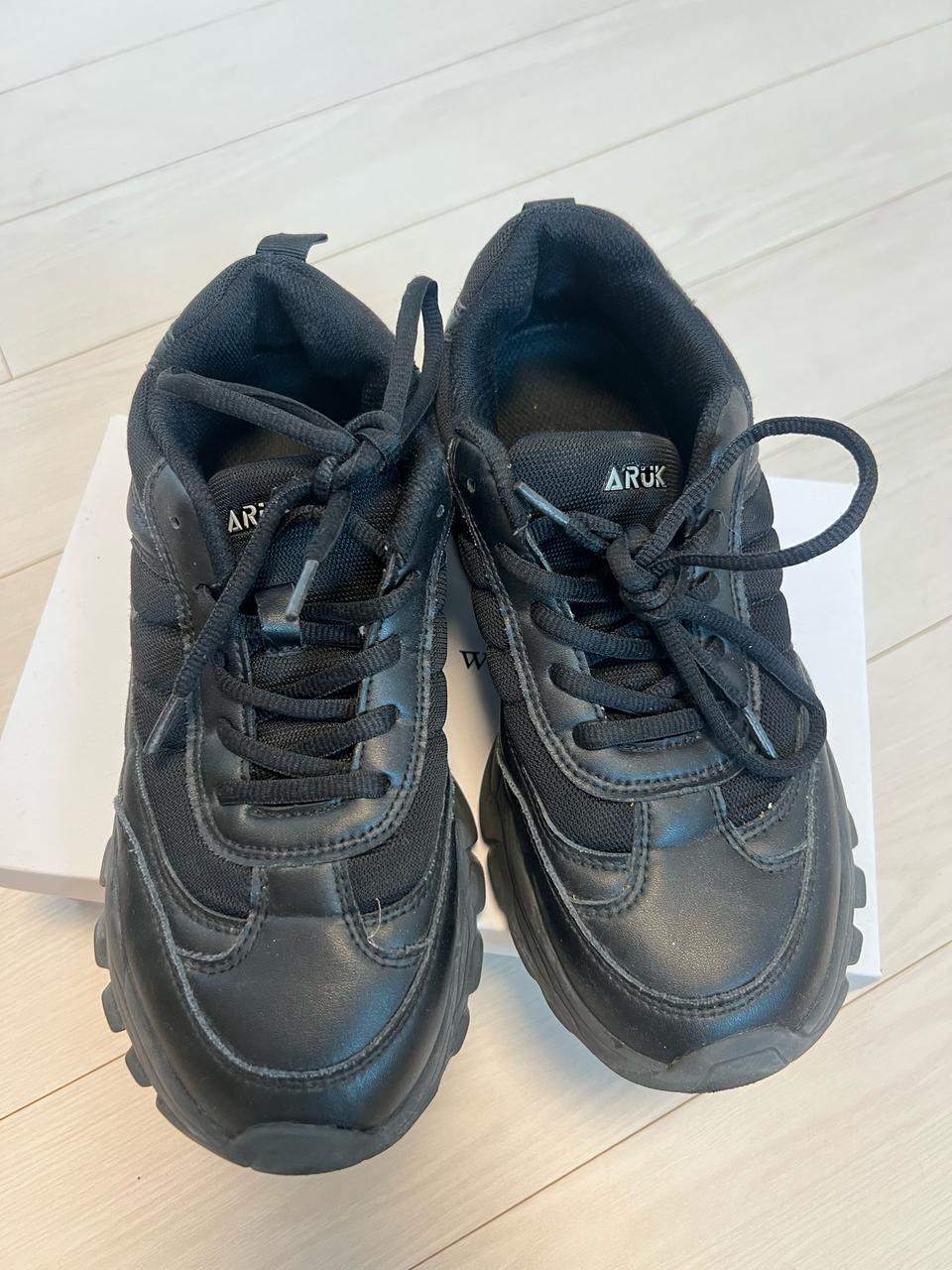 ARUK 에이룩 남여공용 발편한 운동화