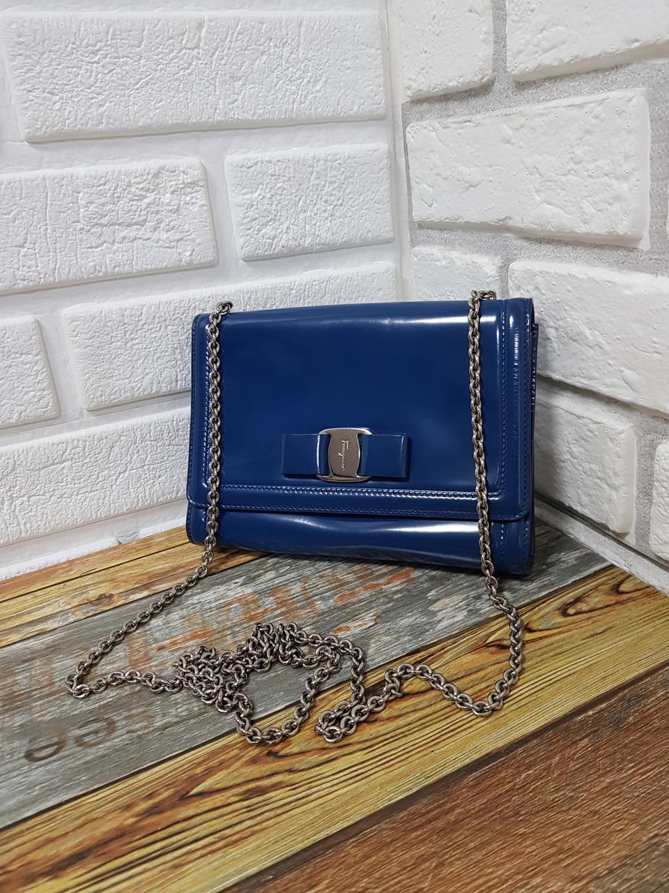 [정품] 페라가모 바라 페이던트 체인 미니크로스백