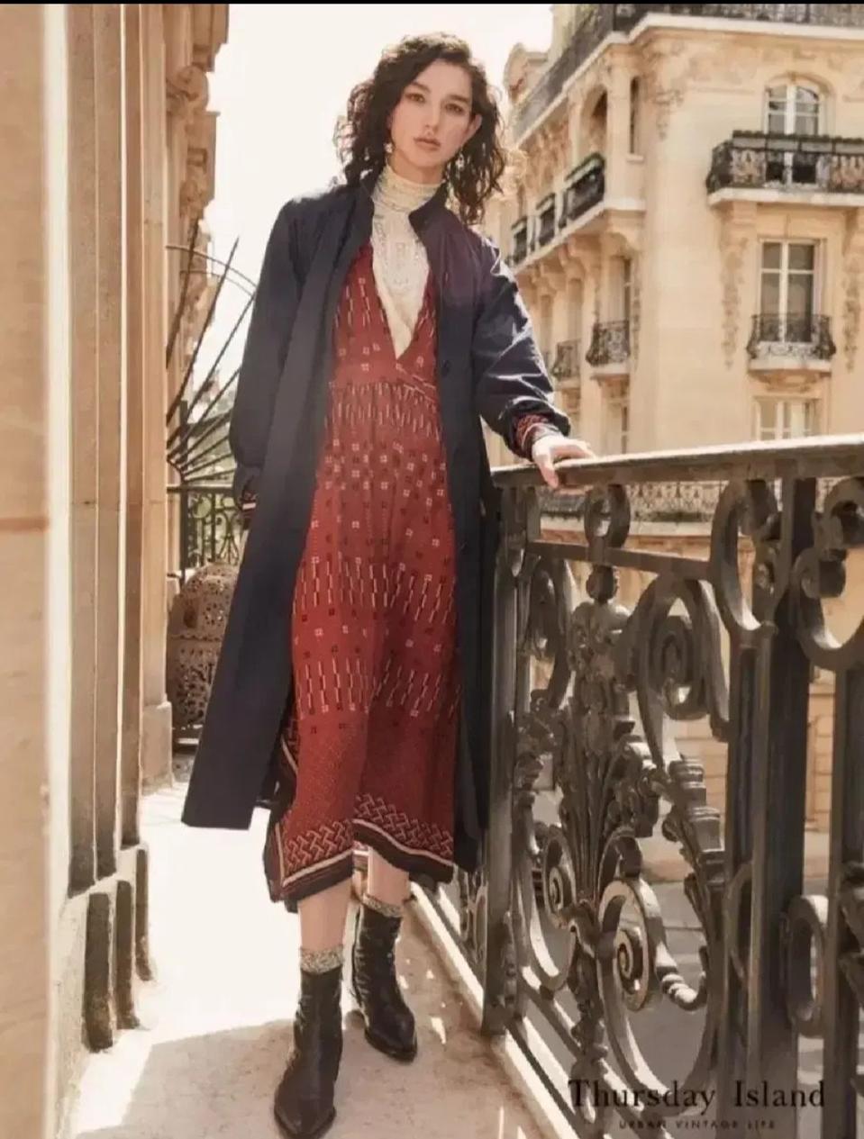 써스데이아일랜드 보더 변형 레이어드 원피스 M사이즈