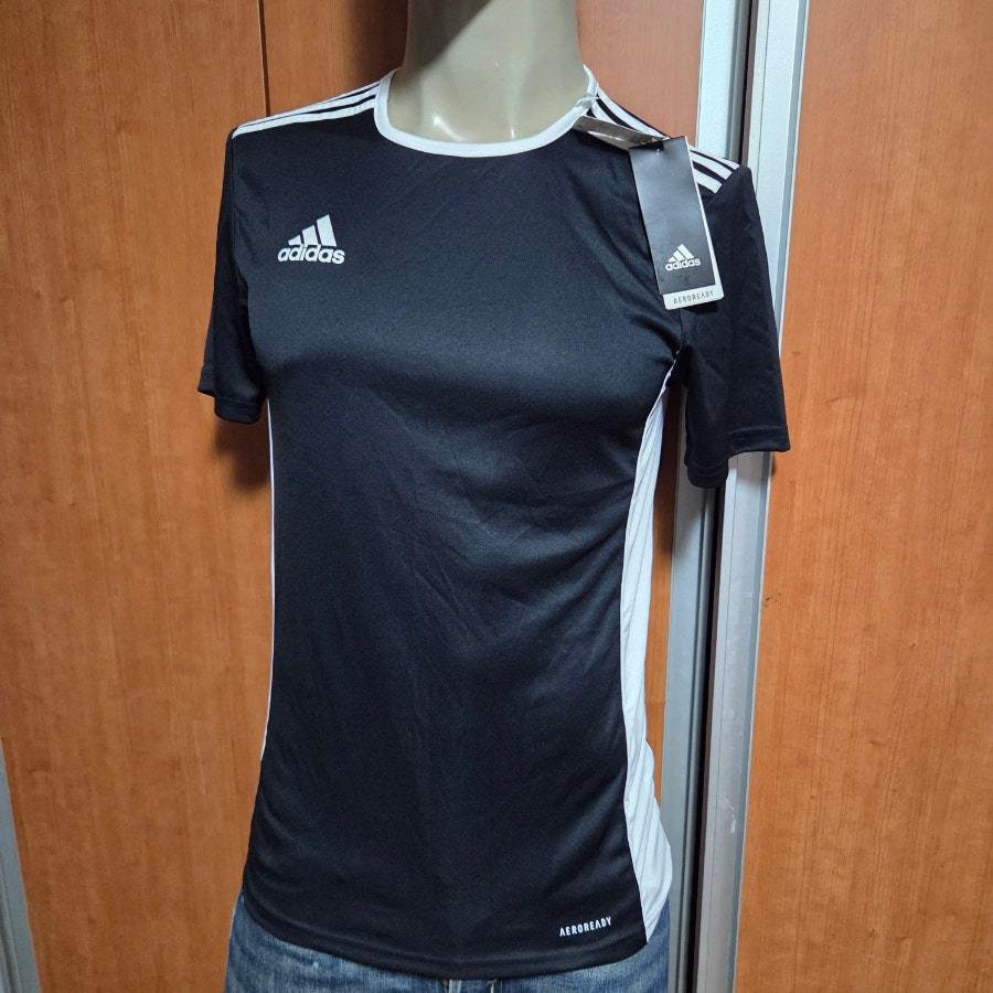 ADIDASAEROREADY아디다스여성트레이닝반팔90(S)입니다새상품